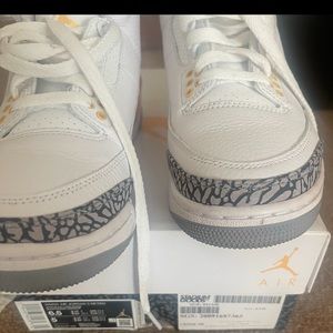 Women air Jordan retro 3
